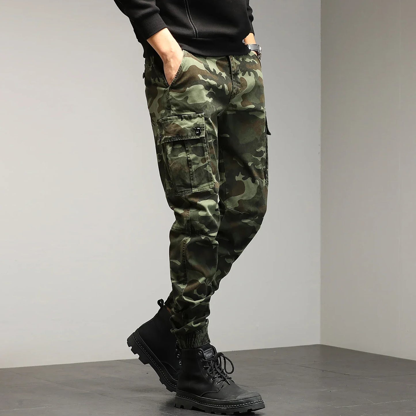 Leonardo Cargo Pants