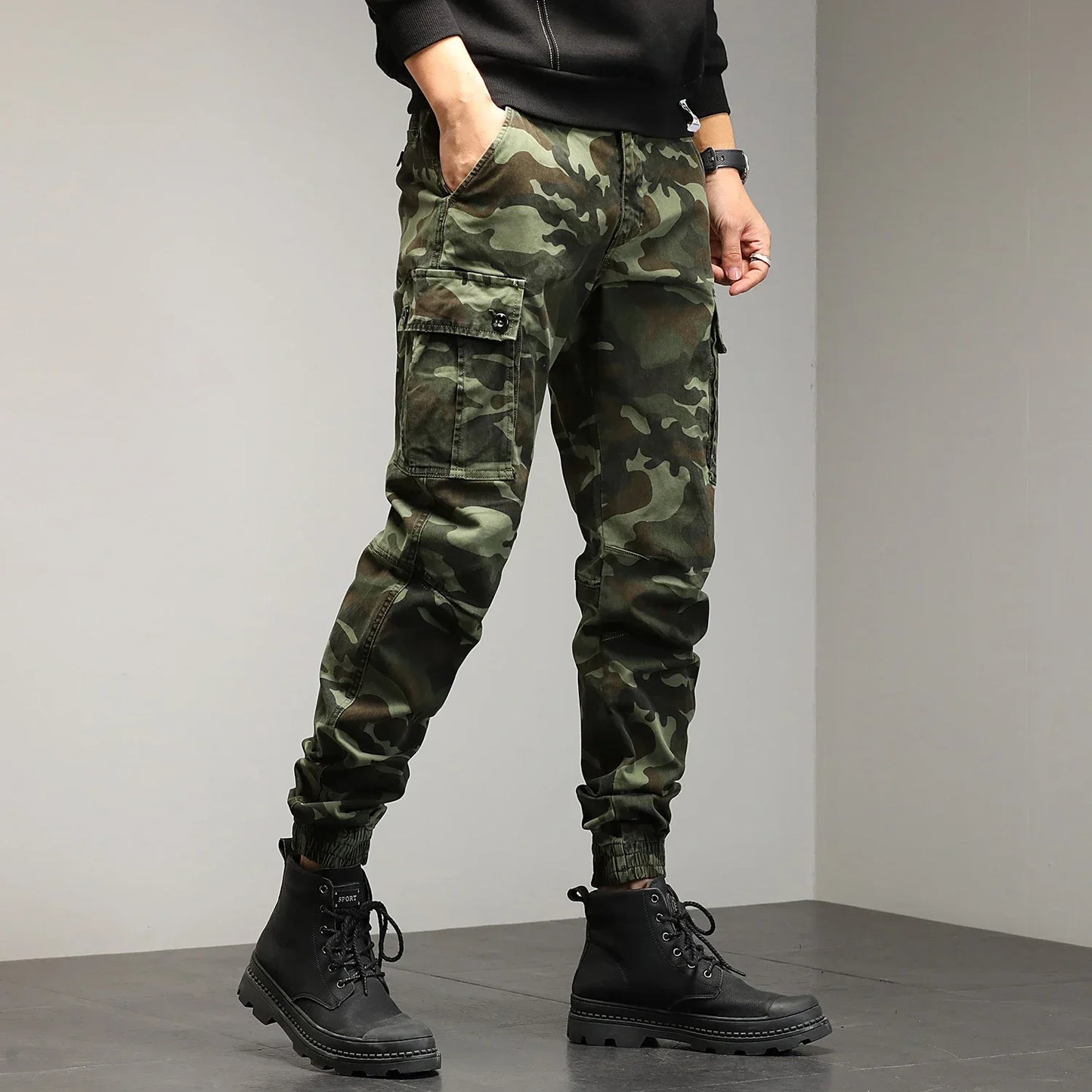 Leonardo Cargo Pants