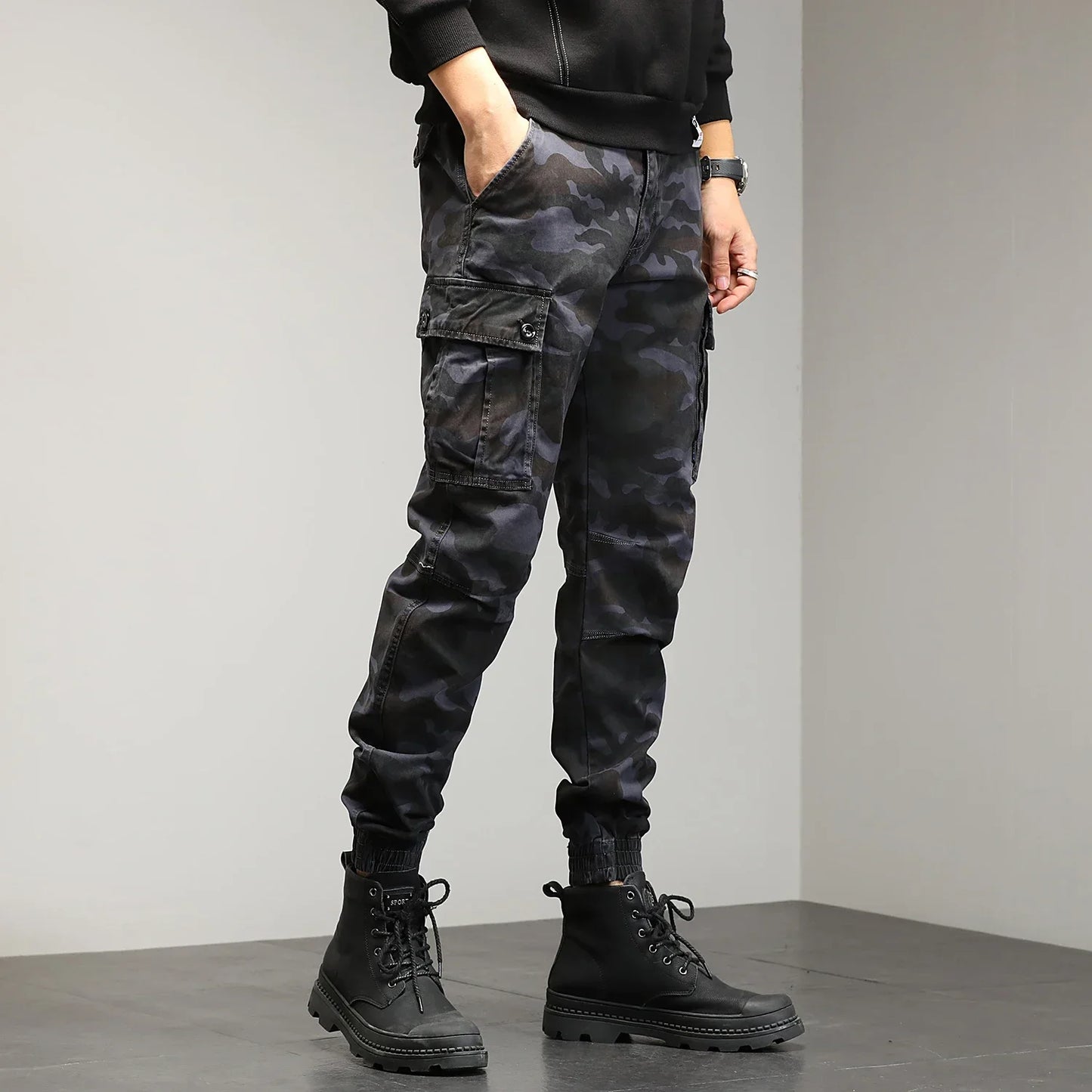 Leonardo Cargo Pants