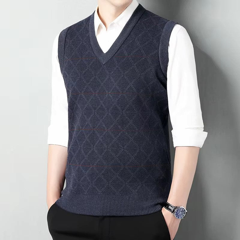 James Men Sweater Vest