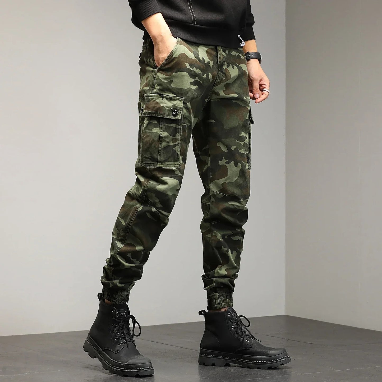 Leonardo Cargo Pants
